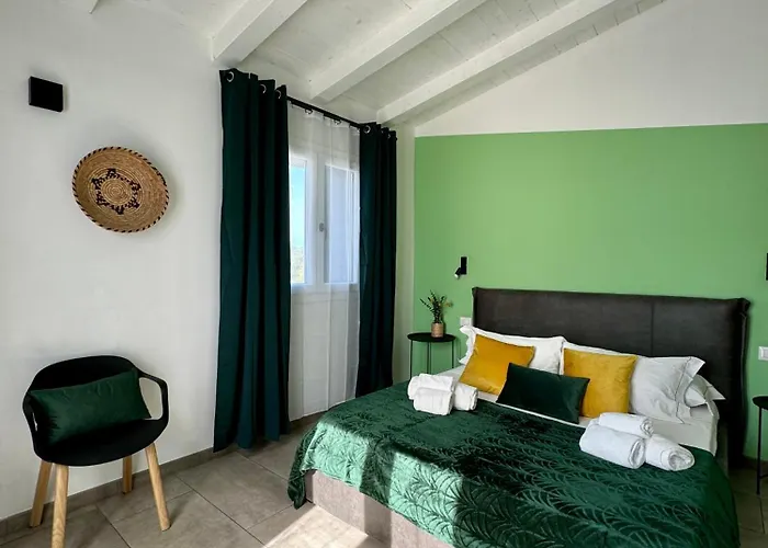 Pensión Citroom - 3*